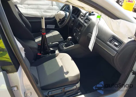 2018 Volkswagen Jetta 1.4T S from USA, damaged, VIN 3VW2B7AJ1JM258915